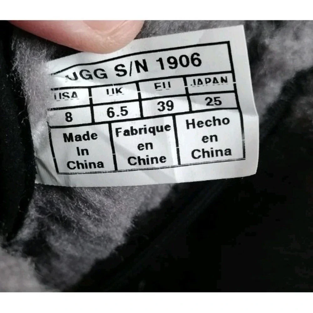 UGG Adirondack II Black Grey Leather Waterproof Winter Snow Boots Women's 8